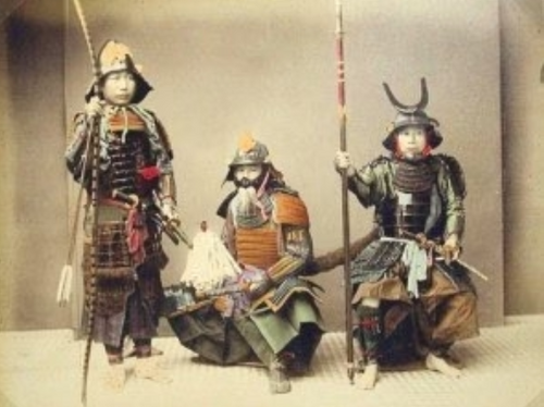 Welche Waffen benutzten die Samurai? : Evolution, Symbolik und Meisterschaft